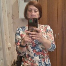 Александра, 46