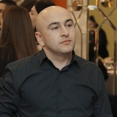 Тёма, 44