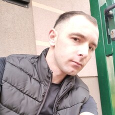 Эдик, 28