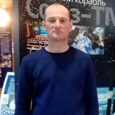 Сеня, 42
