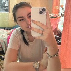 Анна, 22