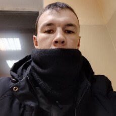 Слава, 28