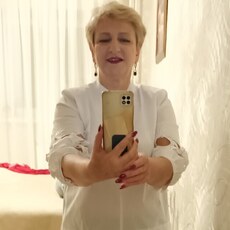 Александра, 63