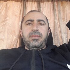 Веня, 43