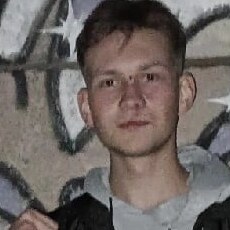 Анатолий, 22