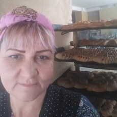 Фаина, 47