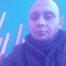 Виталя, 35