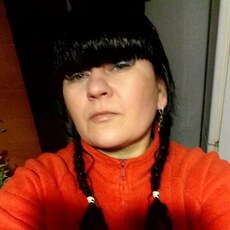 София, 33
