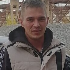 Николай, 32