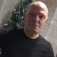 Юрий, 43