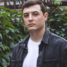 Василий, 25