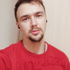 Арсений, 25