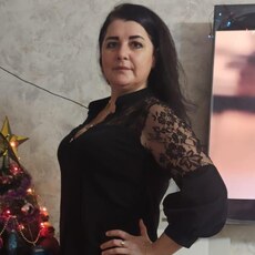 Валя, 44