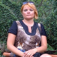 Милана, 49
