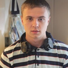 Альберт, 26