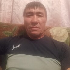 Радомир, 42