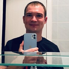 Владислав, 24