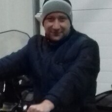 Юра, 40