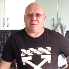Тёма, 53
