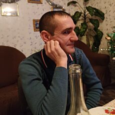 Яков, 25