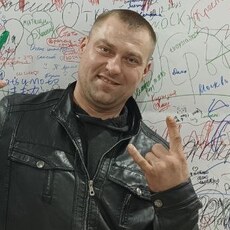 Саша, 35