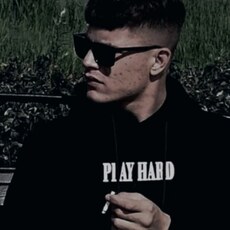 Витя, 23