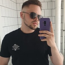 Виталий, 23