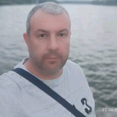 Никон, 40