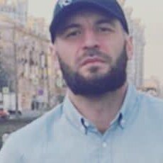 Денис, 30