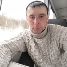 Альберт, 33