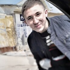 Боря, 23