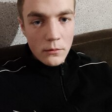 Анатолий, 22