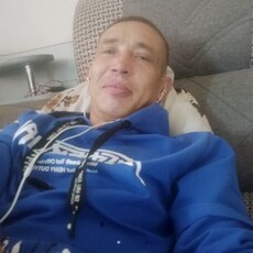 Владимир, 36