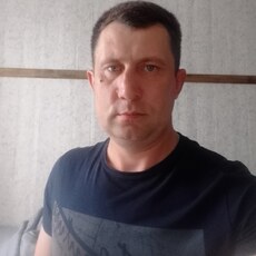 Сева, 39