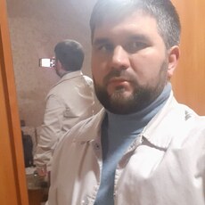 Ярослав, 33