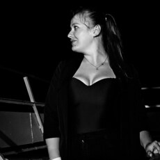 Алиса, 29