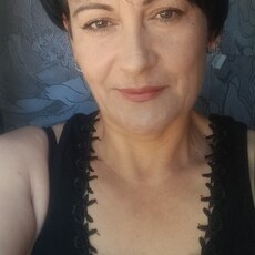 Эля, 44