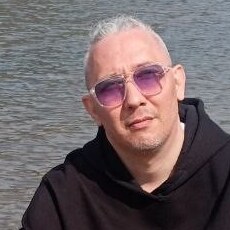 Виталя, 44