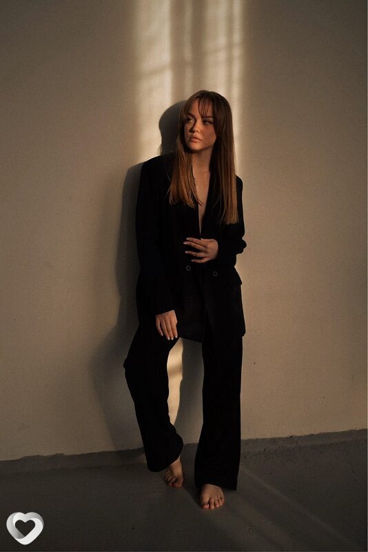 Мила