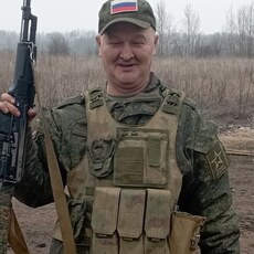 Ринат, 52