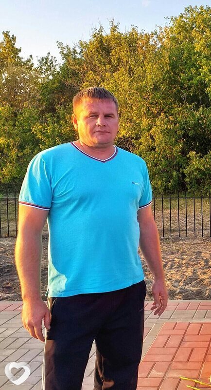 Геннадий