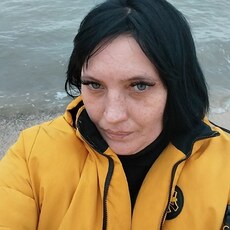 Зина, 39