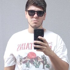 Эдик, 30