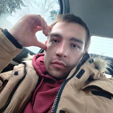 Слава, 23