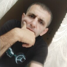 Вася, 27