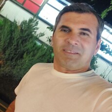 Слава, 44