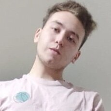 Илья, 25