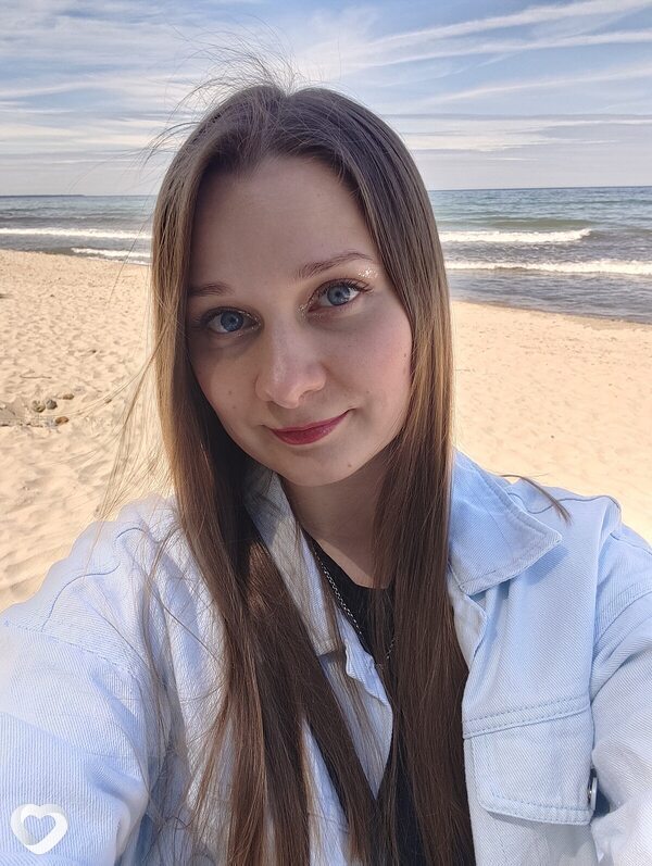Полина