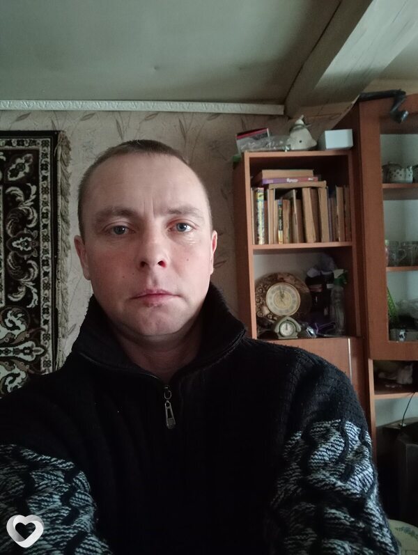 Толя