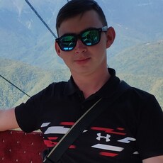 Владимир, 26